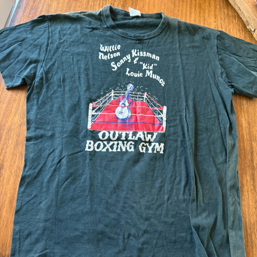 Vintage Willie Nelson, Sonny Kissman, and "Kid" Louie Munoz Boxing Gym T-Shirt
